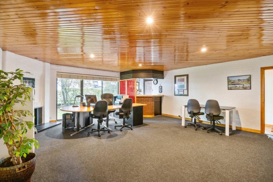 33 Culcavy Road