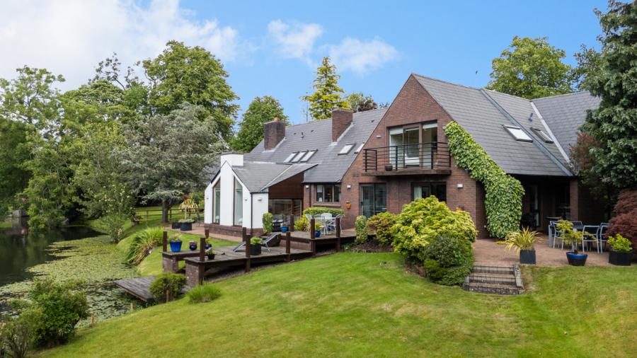 33 Culcavy Road