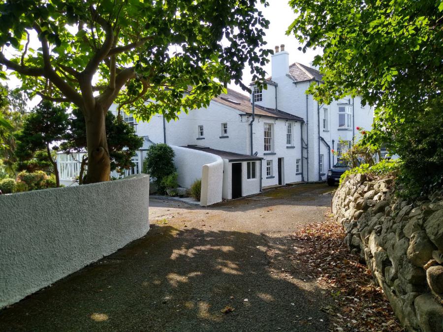 Packolet, 1 Corcreaghan Road