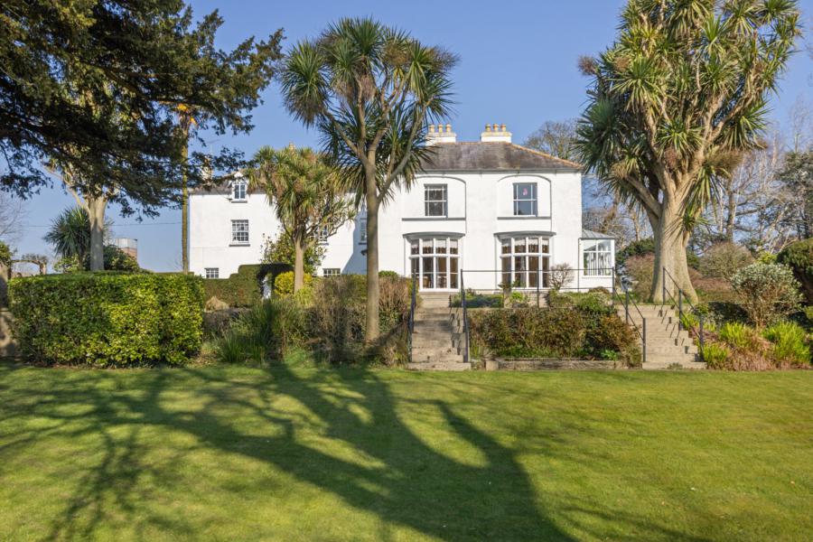 Packolet, 1 Corcreaghan Road