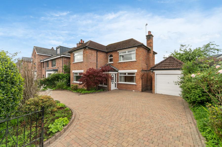53 Bladon Drive