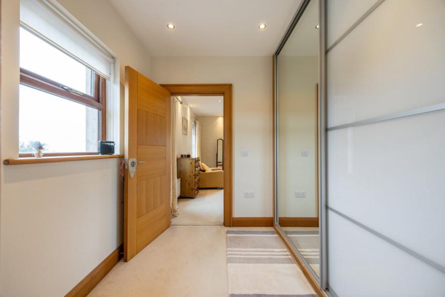 125 Knowehead Road