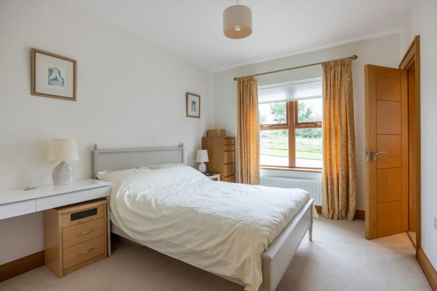 125 Knowehead Road