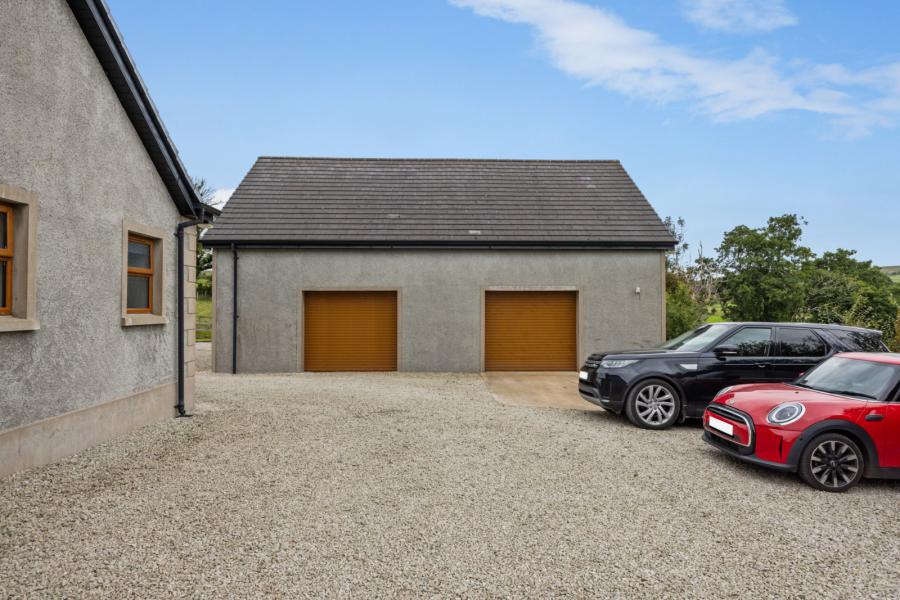 125 Knowehead Road