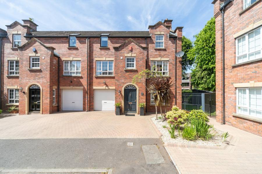 16 Mornington Place