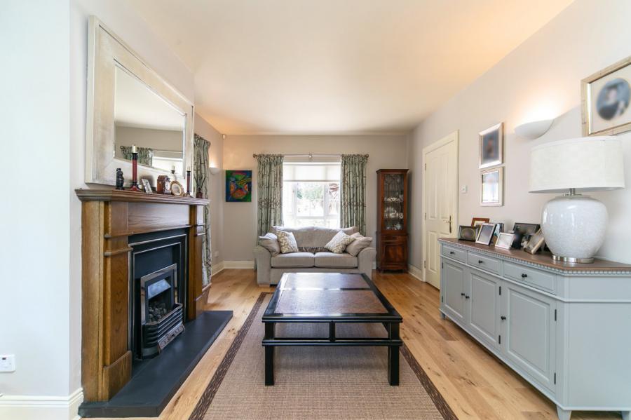 16 Mornington Place