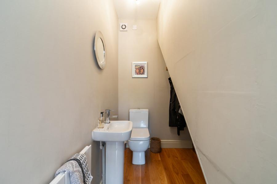 16 Mornington Place