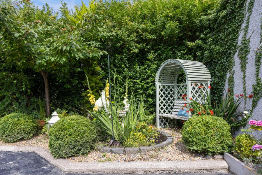614 Saintfield Road