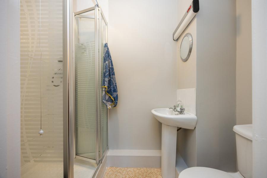 N6 Central Park, 33 Alfred Street