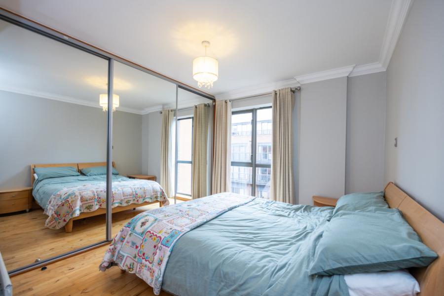 N6 Central Park, 33 Alfred Street N6 Central Park, 33 Alfred Street
