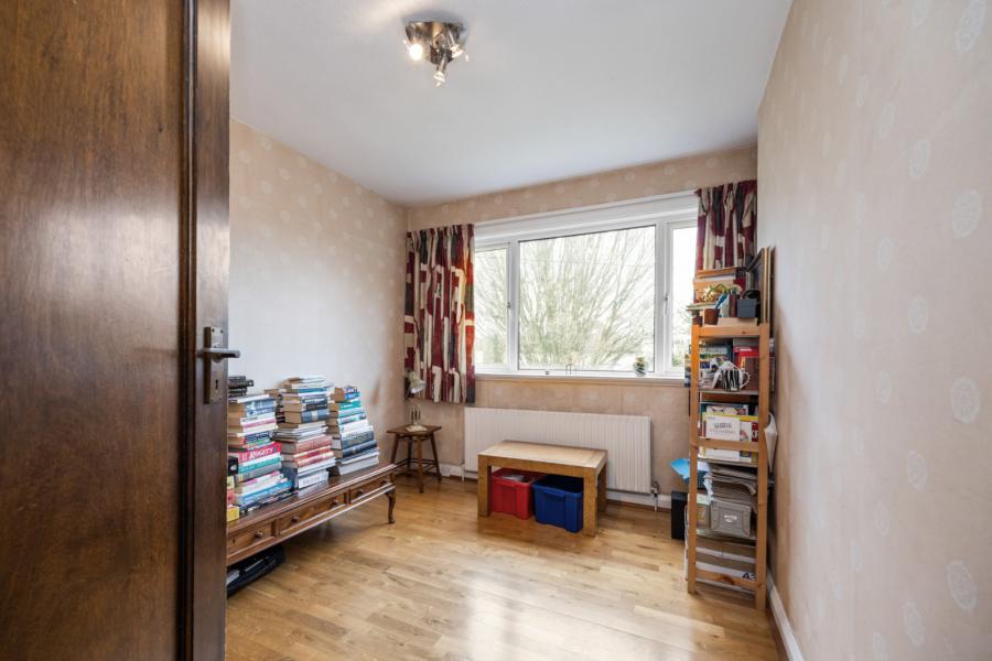12 Cambourne Park