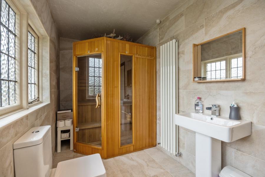 12 Cambourne Park