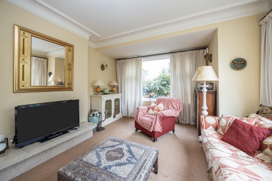 12 Cambourne Park