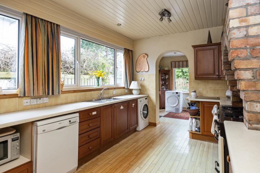 12 Cambourne Park