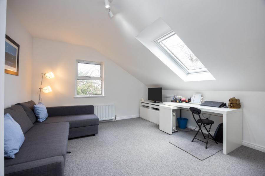 Apartment 9 Marlborough Manor, 48 Marlborough Park South