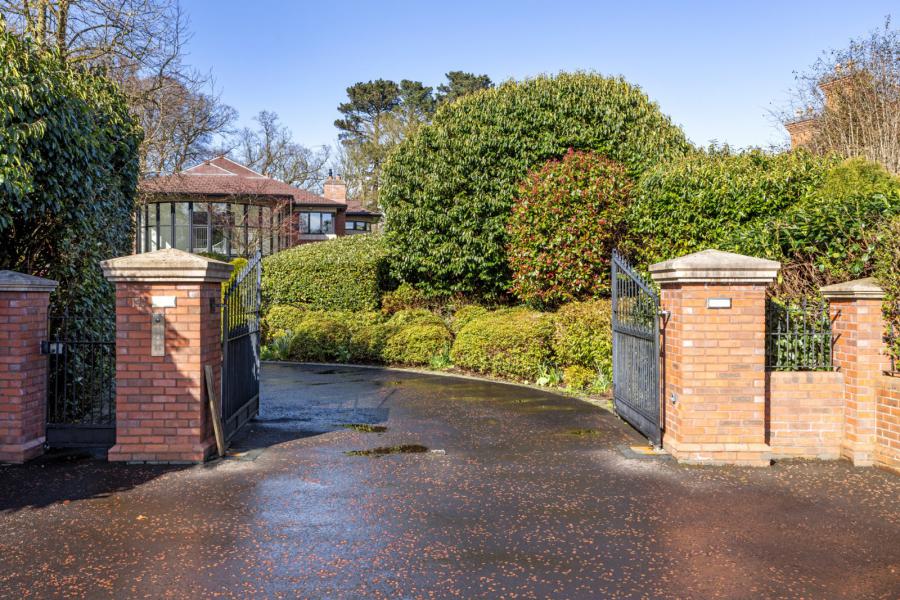 190 Upper Malone Road