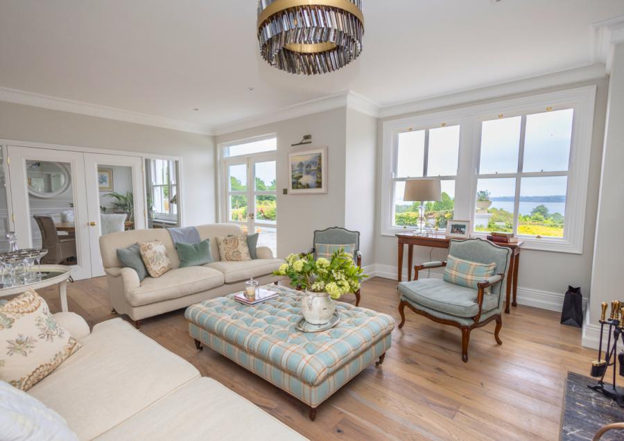 Clocgarran Hall, 43 Killowen Old Road
