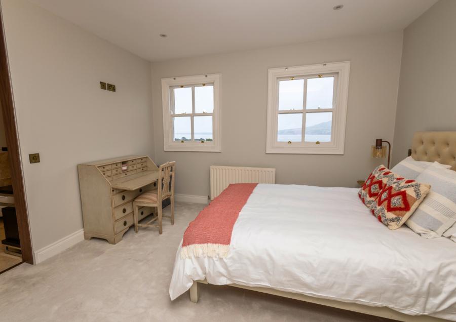 Clocgarran Hall, 43 Killowen Old Road