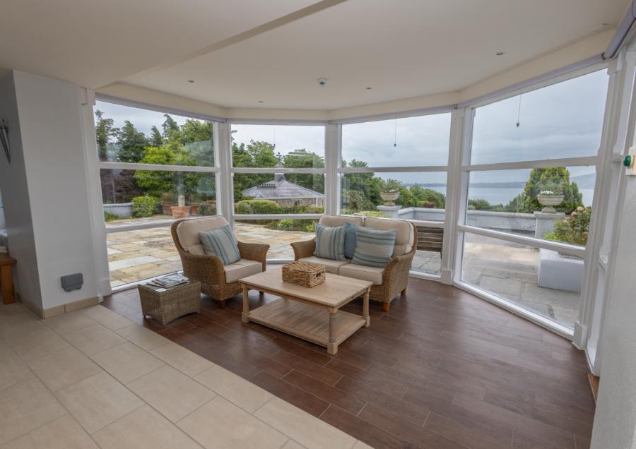 Clocgarran Hall, 43 Killowen Old Road