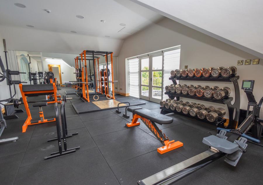 Clocgarran Hall, 43 Killowen Old Road