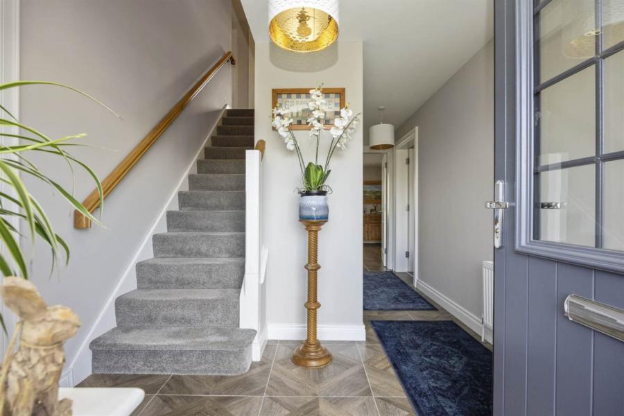 39 Ashgrove Walk