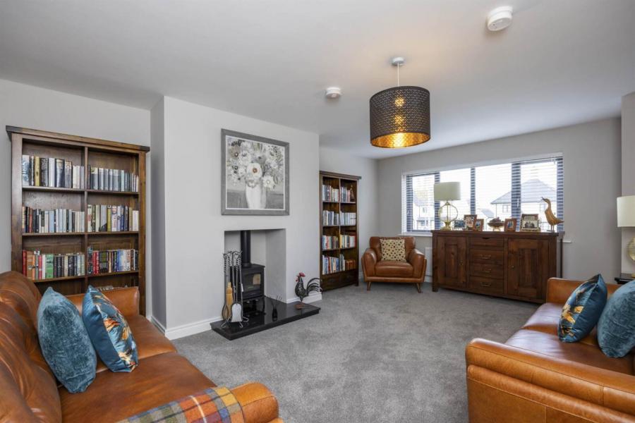 39 Ashgrove Walk