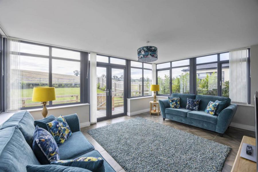 39 Ashgrove Walk