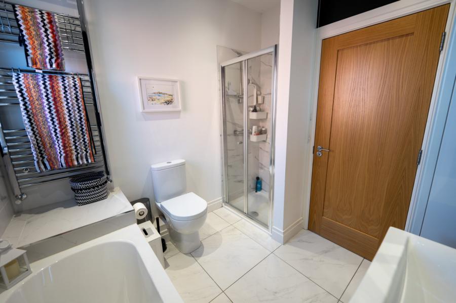 31 Castlegowan Place