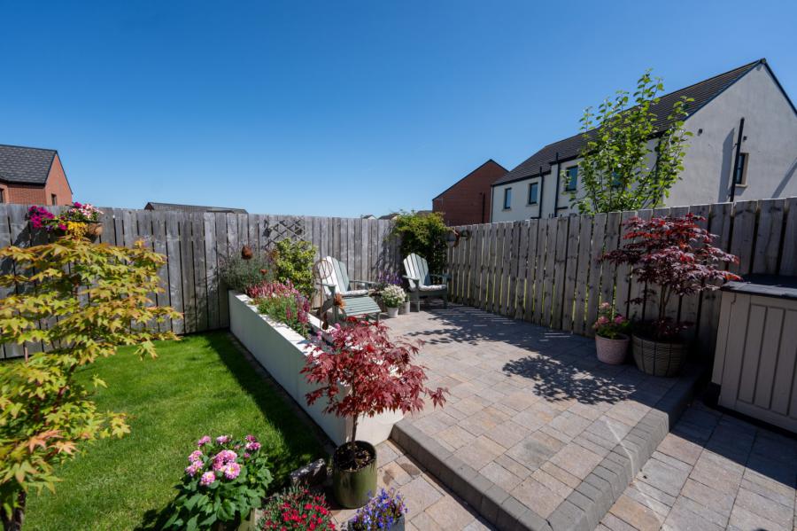 31 Castlegowan Place