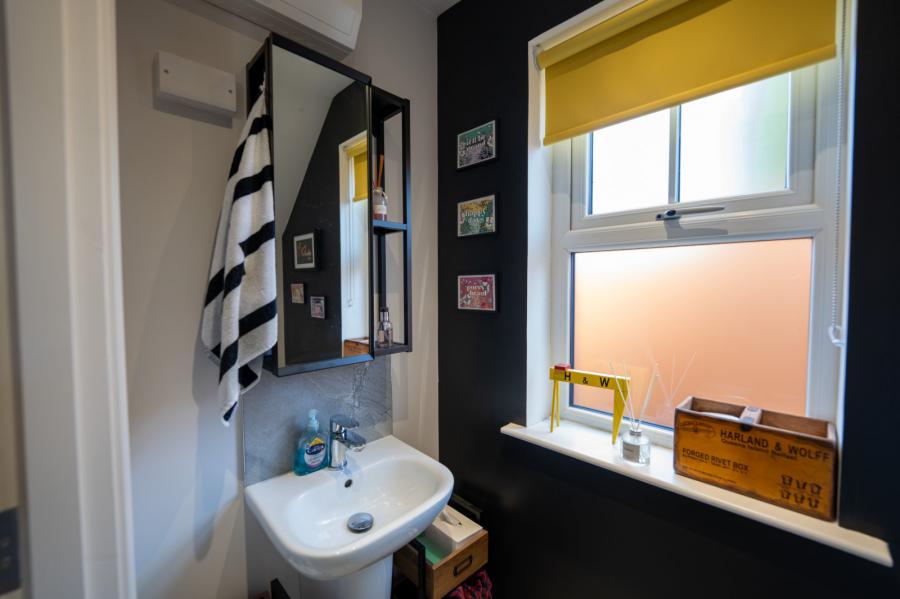 31 Castlegowan Place