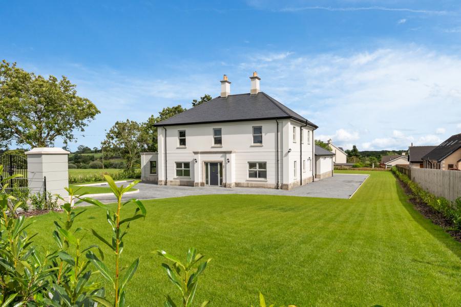 217 Clonmore Road