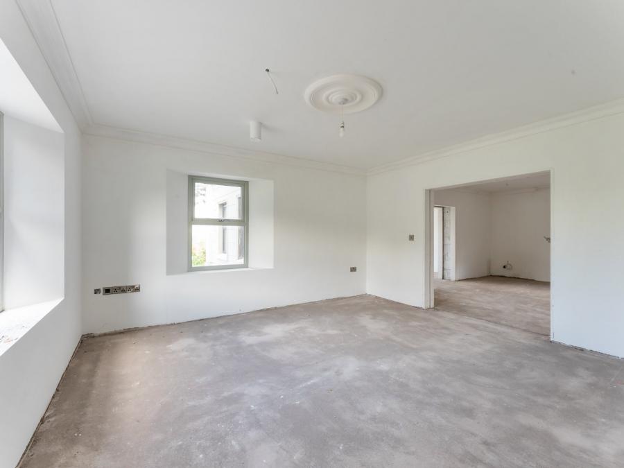 217 Clonmore Road