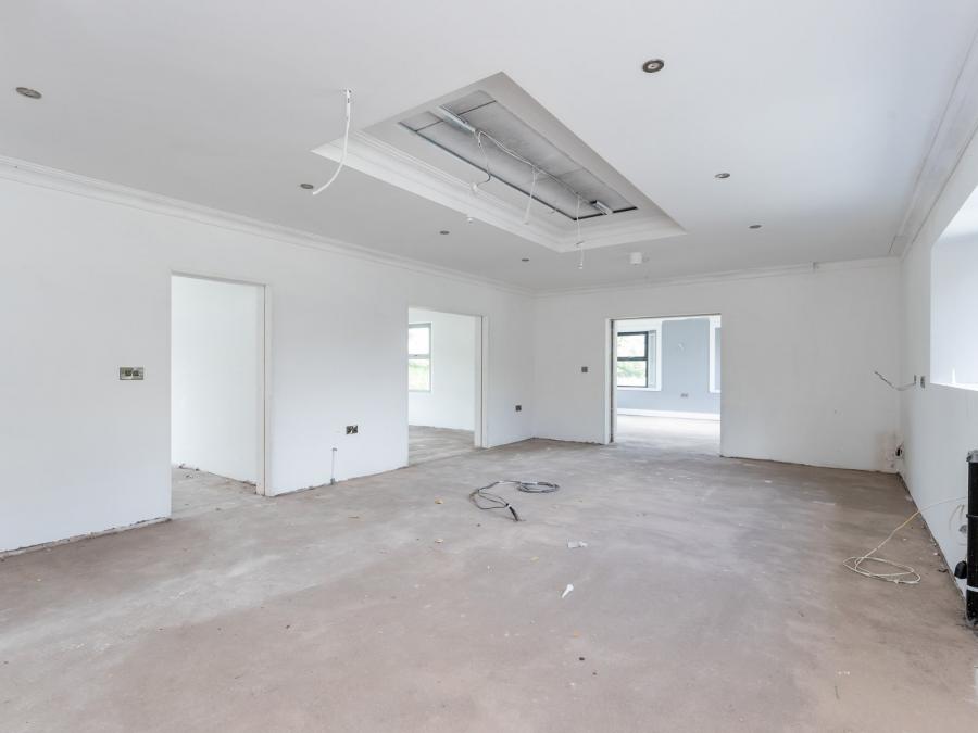 217 Clonmore Road