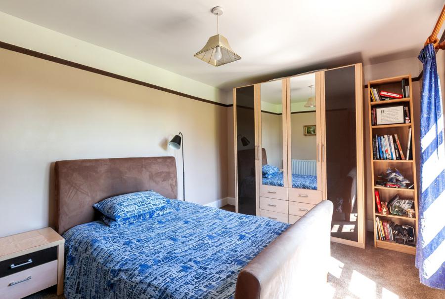 Hallfield House, 15 Randox Road
