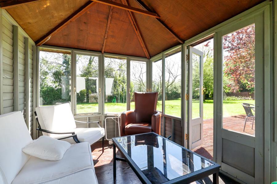 Hallfield House, 15 Randox Road