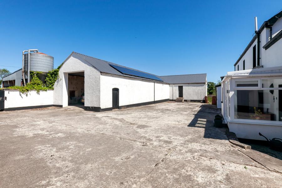 Hallfield House, 15 Randox Road