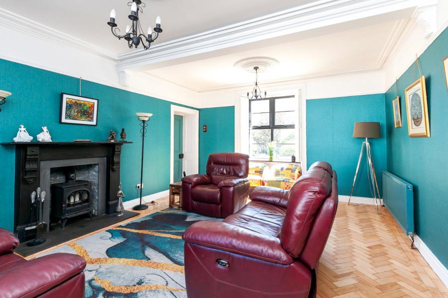 Hallfield House, 15 Randox Road
