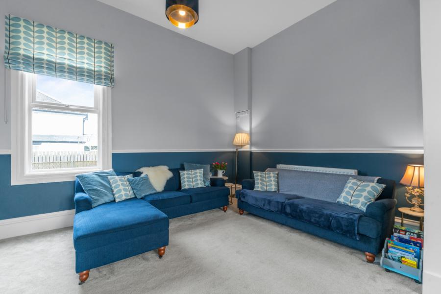 256 Ravenhill Road
