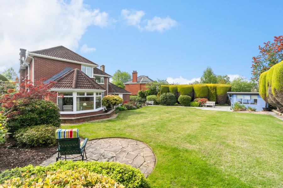 90 Harberton Park