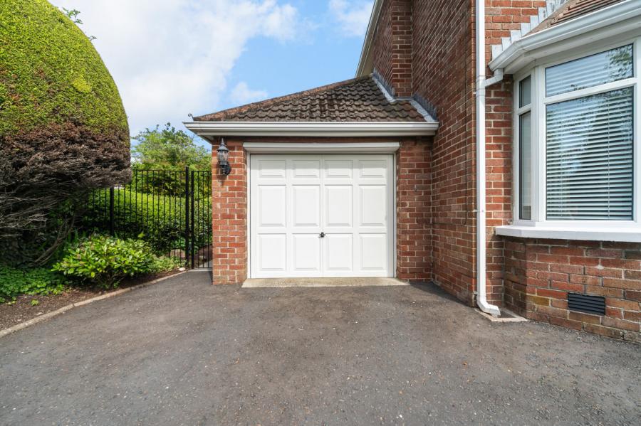 90 Harberton Park