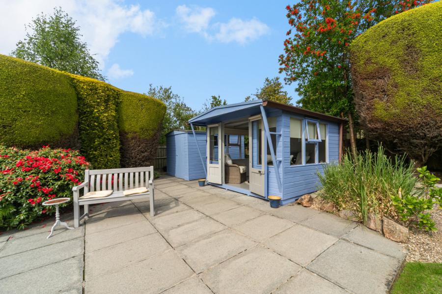 90 Harberton Park