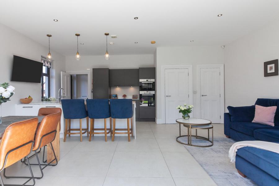 6 Harberton Lane