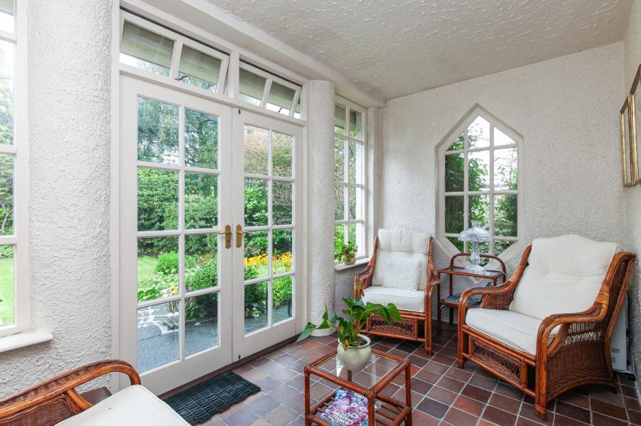 4 Bristow Park