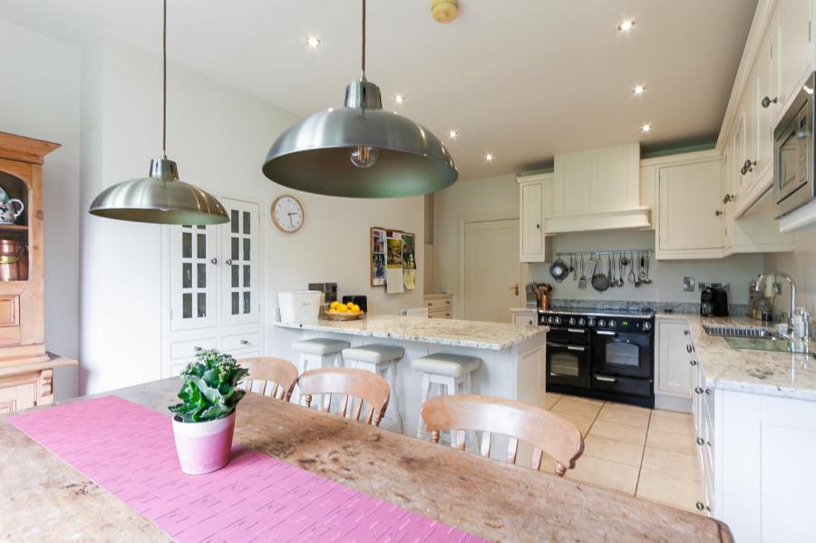 4 Bristow Park
