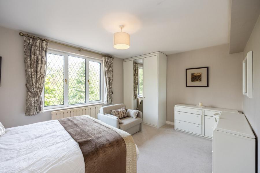28 Tallbridge Road