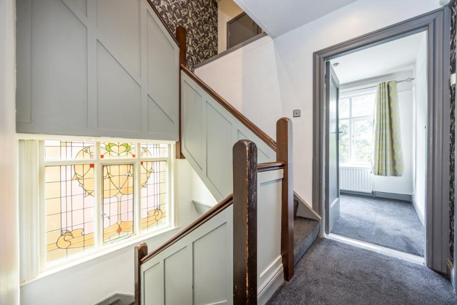 6 Upper Malone Road