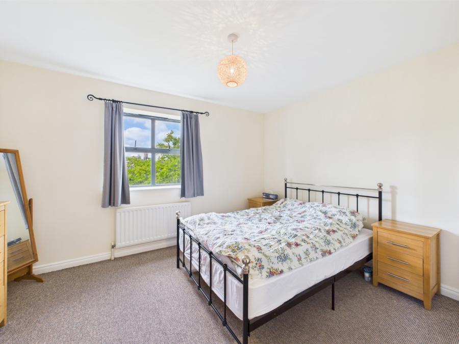 Apartment 17 Clarendon Quay, 1 Pilot Place