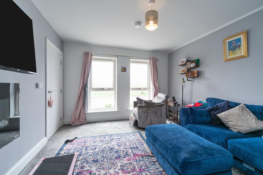 42 Woodbrook Meadows