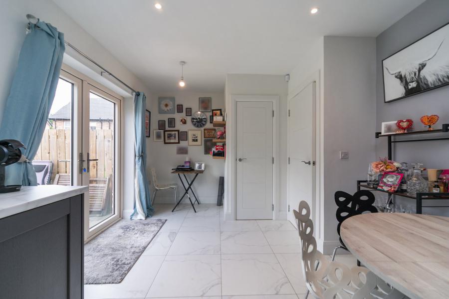 42 Woodbrook Meadows