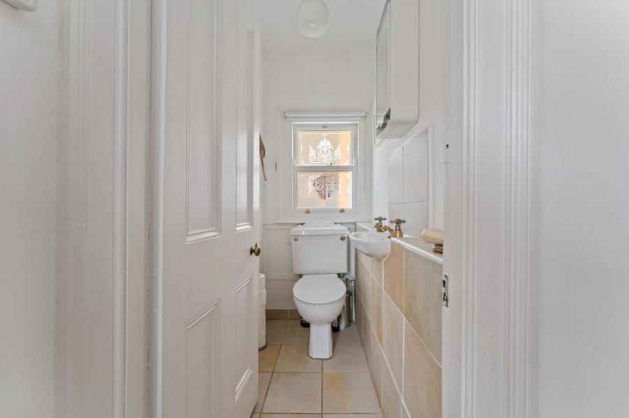 19 Dunmurry Lane